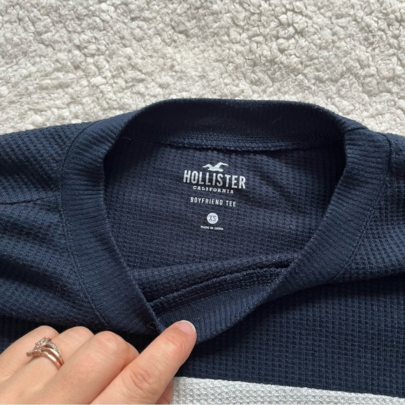 Hollister Womens Oversized Boyfriend Thermal Tee Blue Gray White Striped Crop XS - Picture 9 of 11